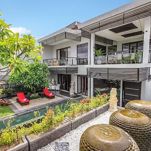 Cascade , Seminyak (Bali) Indonesia