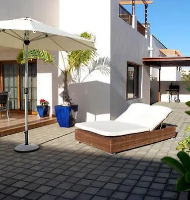 Сasa de vacaciones Las Caletas Village Costa Teguise