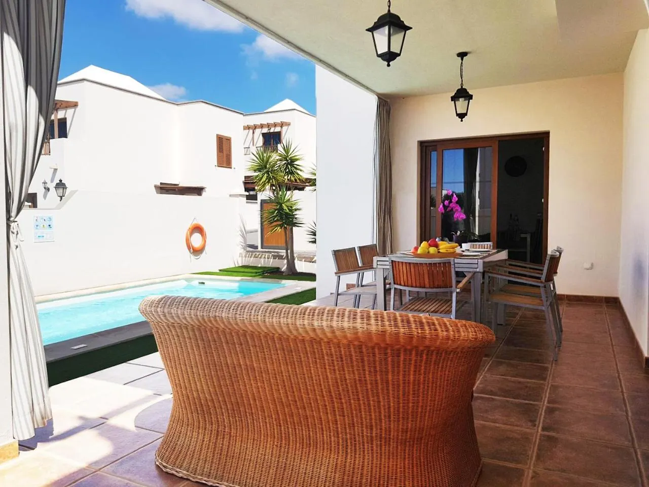 Las Caletas Village Costa Teguise